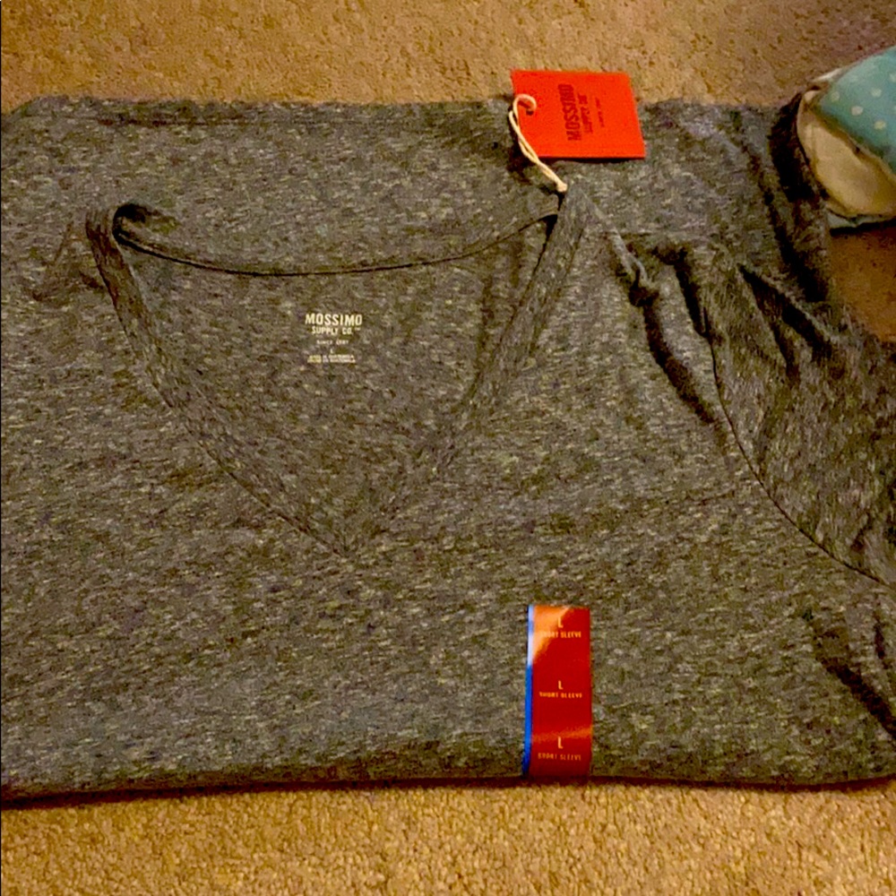 Mossimo shirt
